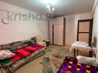 1-комнатная квартира · 30.3 м² · 4/5 этаж, Ауэзова за 11.2 млн 〒 в Семее