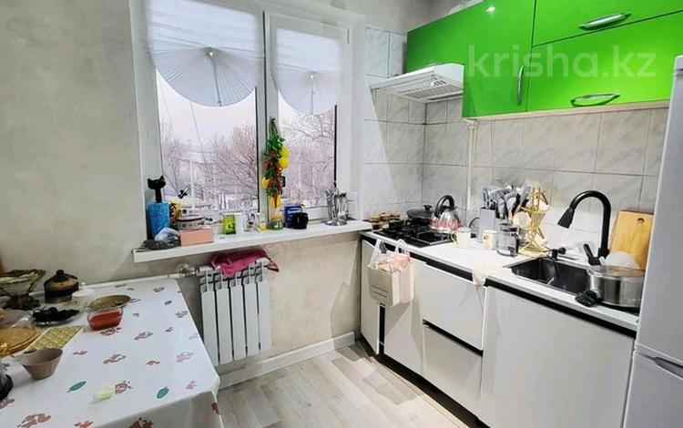 2-комнатная квартира · 45 м² · 4/4 этаж, мкр №1 9 за 27.5 млн ₸ в Алматы, Ауэзовский р-н — фото 2