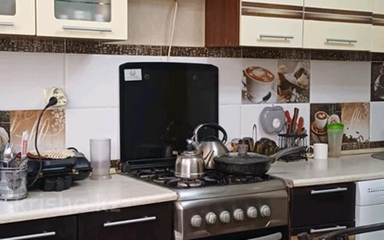 3-комнатная квартира · 83 м² · 1/8 этаж, мкр Жетысу-3 за 52 млн ₸ в Алматы, Ауэзовский р-н — фото 2
