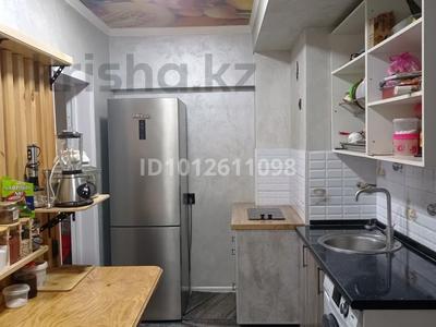 2-комнатная квартира · 45.6 м² · 4/4 этаж, Мкр. Сайран за 29 млн ₸ в Алматы, Ауэзовский р-н