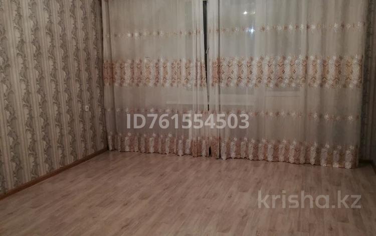 1-бөлмелі пәтер · 44 м² · 2/5 қабат, М.мункеулы 81 — СОШ 10, бағасы: 15.5 млн ₸ в Уральске — фото 2