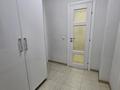 1-бөлмелі пәтер · 50 м² · 10/12 қабат, Шевченко 85 — Сейфуллина, бағасы: 2 500 〒 в Алматы, Алмалинский р-н — фото 11