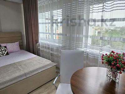 1-бөлмелі пәтер · 50 м² · 10/12 қабат, Шевченко 85 — Сейфуллина, бағасы: 2 500 ₸ в Алматы, Алмалинский р-н