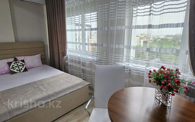 1-бөлмелі пәтер · 50 м² · 10/12 қабат, Шевченко 85 — Сейфуллина, бағасы: 2 500 ₸ в Алматы, Алмалинский р-н — фото 61