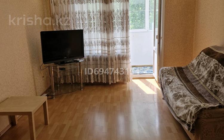 3-бөлмелі пәтер · 60 м² · 2/6 қабат, Пушкина 25 — ул. Пушкина - ул. Акана Серэ, бағасы: 170 000 ₸ в Кокшетау — фото 2