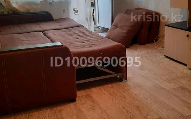 2-комнатная квартира · 45 м² · 4/5 этаж, мкр Омега, Молдавская 20 — Молдавская за 120 000 ₸ в Уральске — фото 2