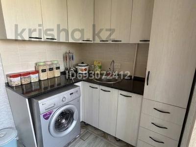 1-бөлмелі пәтер · 35 м² · 4/5 қабат, Мкр Верхний Отырар 40 — Мкр Верхний Отырар, бағасы: 20 млн ₸ в Шымкенте, Туран р-н