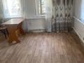 Отдельный дом · 3 комнаты · 58 м² · 4000 сот., Достоевского 50 — Возле стадиона трактор за 18.5 млн ₸ в Павлодаре — фото 3