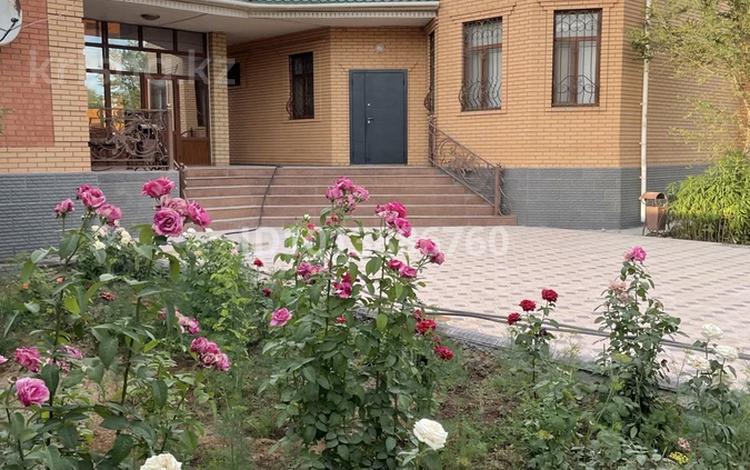 Жеке үй · 7 бөлме · 320 м² · 20 жүзд., Айтеке би 93А, бағасы: 110 млн ₸ в Казалинске — фото 2