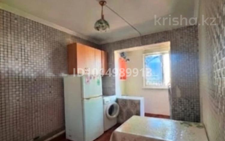 3-бөлмелі пәтер · 61.2 м² · 5/5 қабат, 17-шағынаудан 4, бағасы: 19 млн ₸ в Шымкенте, Аль-Фарабийский р-н — фото 2
