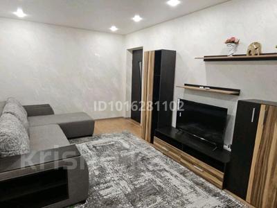 2-бөлмелі пәтер · 50 м² · 4/5 қабат, Славского 32, бағасы: 16 000 ₸ в Усть-Каменогорске