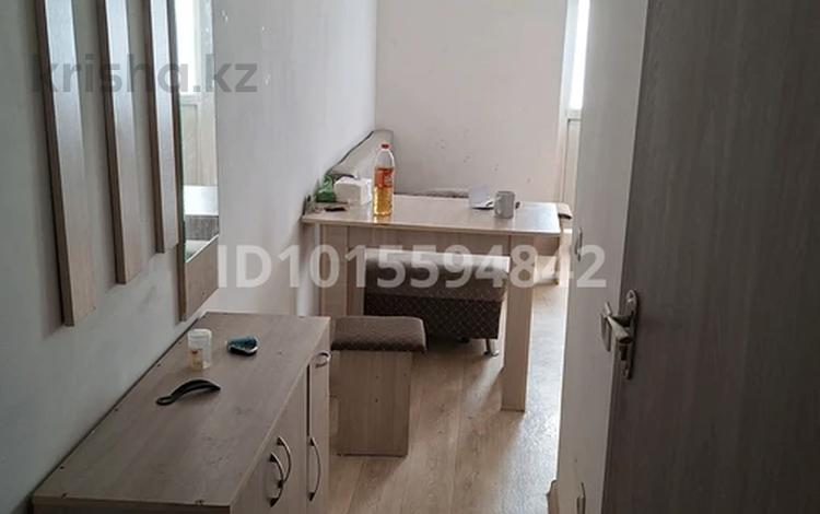 1-бөлмелі пәтер · 18 м² · 3/9 қабат, Райымбек Батыр 277, бағасы: 150 000 ₸ в  — фото 2