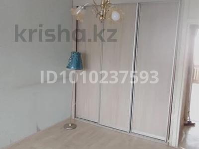 2-комнатная квартира · 46.7 м² · 2/5 этаж, 7мкр 8 за 3.6 млн 〒 в Житикаре