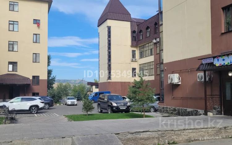 2-комнатная квартира · 44.4 м² · 5/5 этаж, Дружбы народов 2 за 48 млн ₸ в Усть-Каменогорске, Ульбинский — фото 36
