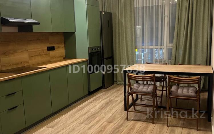 3-комнатная квартира · 104 м² · 2/7 этаж, Касыма Шарипова 206/9 за 350 000 ₸ в Алматы, Алатауский р-н — фото 4