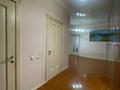 3-комнатная квартира · 120 м² · 5/8 этаж, Санкибай Батыра за 48.5 млн ₸ в Актобе — фото 15
