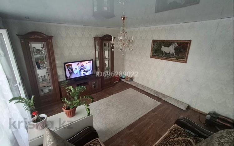 3-бөлмелі пәтер · 64 м² · 4/9 қабат, Майкудук, Мкр Голубые пруды — 77 школы, бағасы: 25 млн ₸ в Караганде, Алихана Бокейханова р-н — фото 22