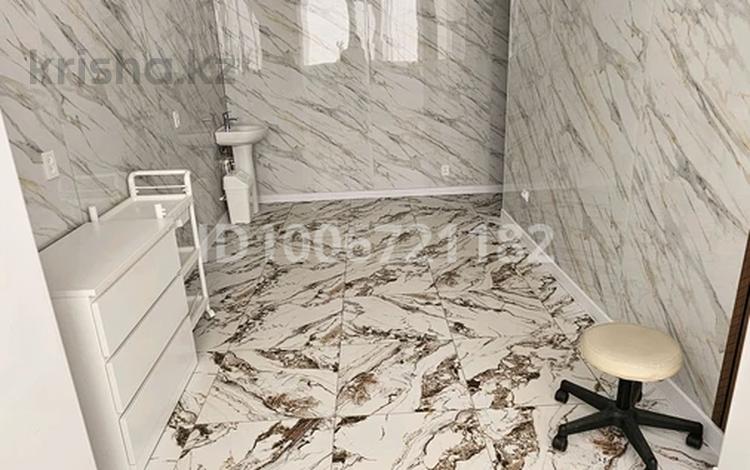Сұлулық салондары · 19.4 м², бағасы: 120 000 ₸ в Актобе, мкр. Алтын орда — фото 5