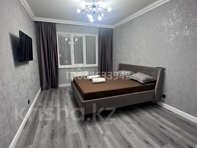 2-комнатная квартира · 68 м² · 7/14 этаж, Е-67 ул 8 за 18 000 ₸ в Астане, Есильский р-н