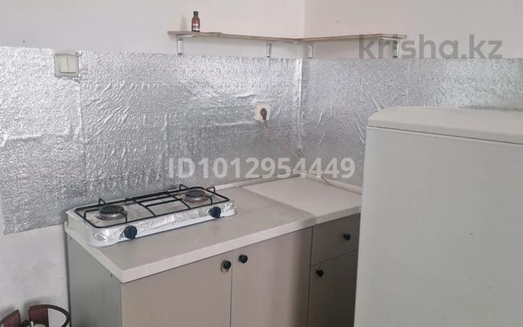 1 бөлме · 20 м² · 2 қабат, Биші қайың 43б — Биши Қайың 43б, бағасы: 50 000 ₸ в Астане, р-н Байконур — фото 2
