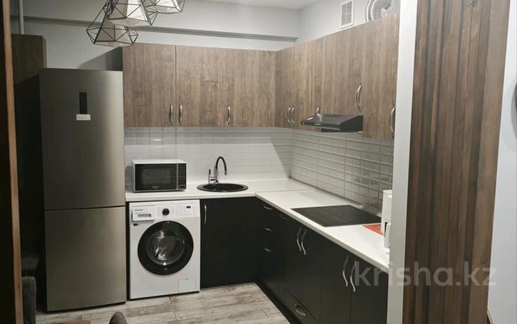 1-комнатная квартира · 45 м² · 3/10 этаж, Сейфуллина 51 за 270 000 ₸ в Алматы, Турксибский р-н — фото 2