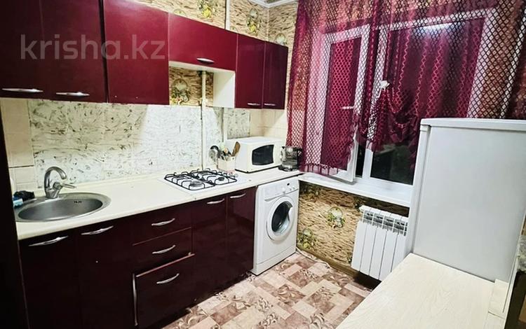 2-бөлмелі пәтер · 43 м² · 3/4 қабат, 1-й мкр., бағасы: 220 000 ₸ в Алматы, Ауэзовский р-н — фото 2