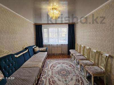 2-комнатная квартира · 43.7 м² · 1/5 этаж, пр. Мира за 7.5 млн 〒 в Темиртау