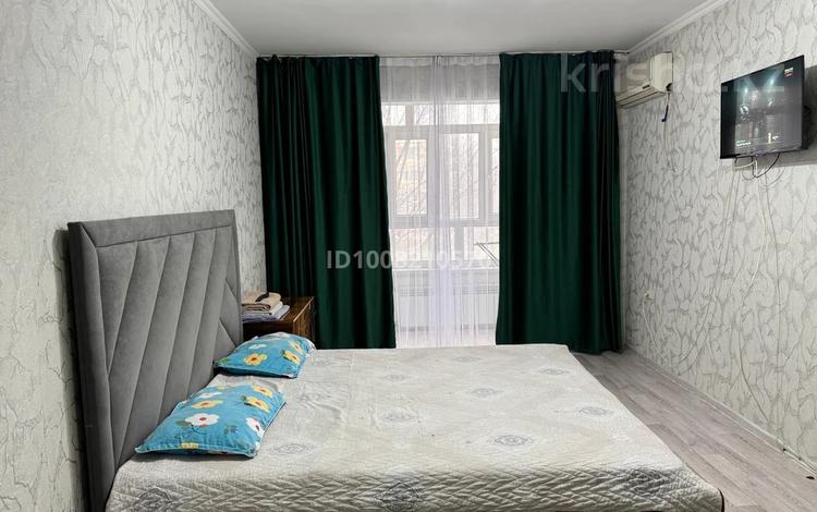 1-комнатная квартира · 30 м² · 3/5 этаж, Пушкина 25 за 15 000 ₸ в Алматы, Медеуский р-н — фото 2