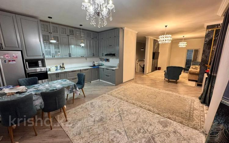 4-комнатная квартира · 270 м² · 17/18 этаж, Абая 150/230 за 157 млн ₸ в Алматы, Бостандыкский р-н — фото 21