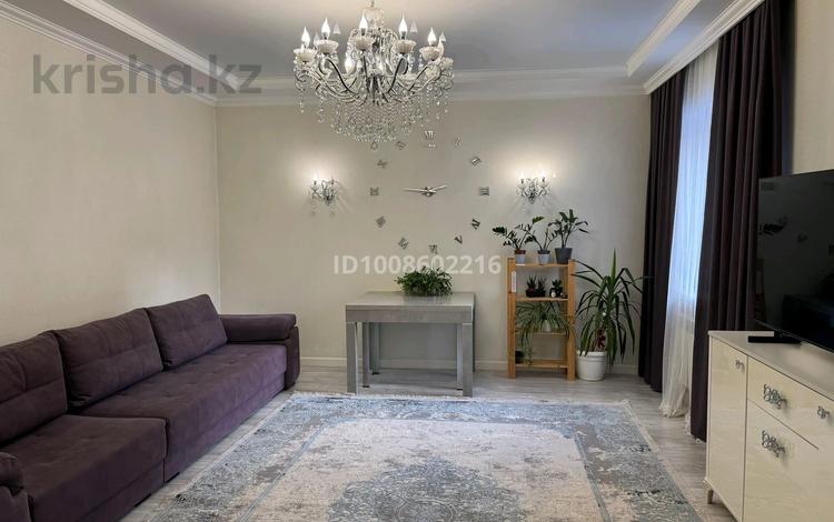 3-комнатная квартира · 85 м² · 2/3 этаж, Жилой район 1 — КарГу за 46.5 млн 〒 в Караганде, Казыбек би р-н — фото 2