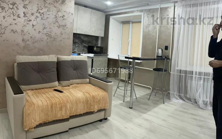 1-бөлмелі пәтер · 45 м² · 3/5 қабат, Павлова 34 — Артур,Вокзал,Телецентр, бағасы: 11 000 ₸ в Павлодаре — фото 2