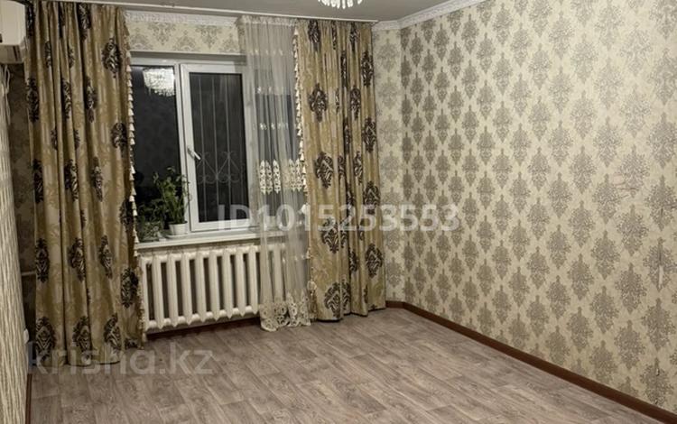 3-комнатная квартира · 70 м² · 3/6 этаж, мкр 8 60/3 — Абилкайыр хан за 180 000 ₸ в Актобе — фото 2