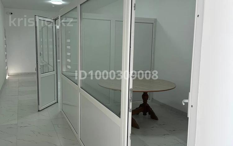 Офисы · 10 м² за 60 000 〒 в Костанае, 1-й микрорайон — фото 2