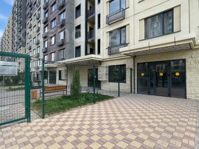 Свободное назначение, офисы, магазины и бутики, склады, общепит, салоны красоты, бани, гостиницы и зоны отдыха, медцентры и аптеки, образование, развлечения · 79.7 м² за ~ 47.8 млн ₸ в Алматы, Алмалинский р-н