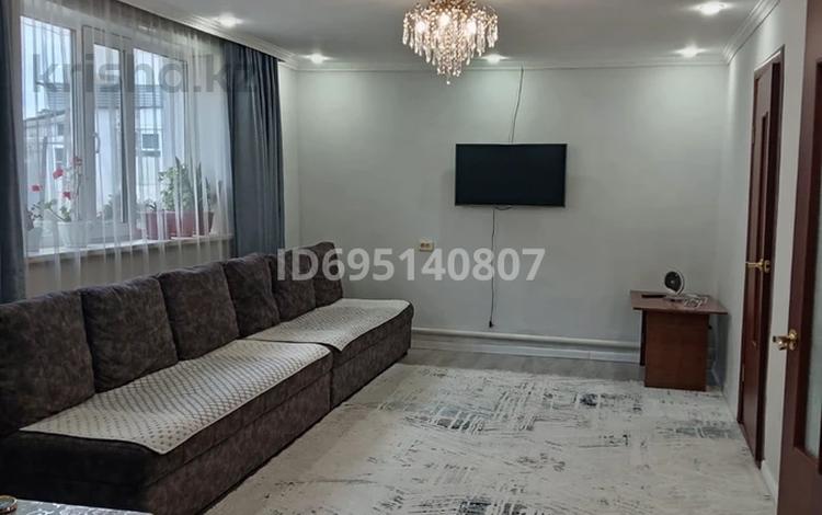 Отдельный дом · 3 комнаты · 90 м² · 5 сот., Абдуали 19А — Пос. Восточный за 20 млн ₸ в Семее — фото 10
