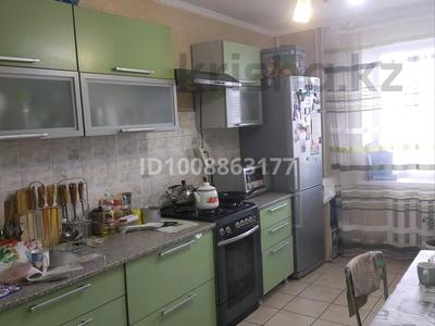 3-комнатная квартира · 87.3 м² · 4/10 этаж, Авиагородок 25А — с/м Кутузовский за 27 млн ₸ в Актобе, мкр Авиагородок