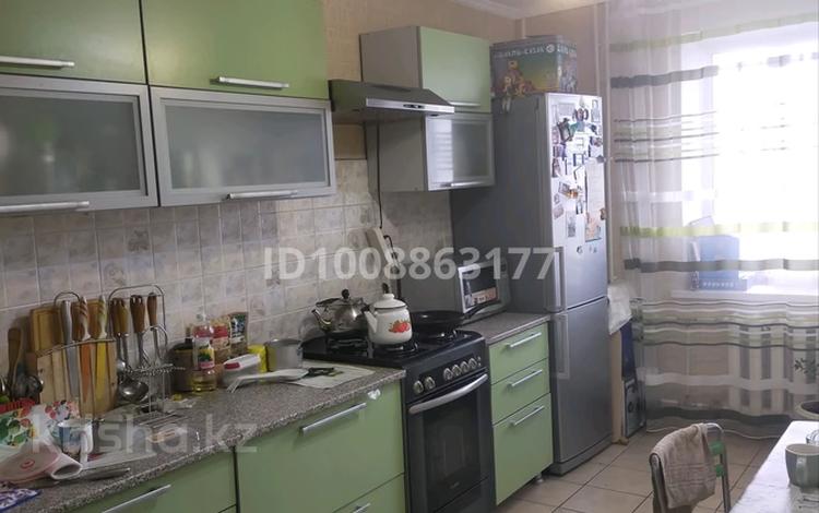 3-комнатная квартира · 87.3 м² · 4/10 этаж, Авиагородок 25А — с/м Кутузовский за 27 млн ₸ в Актобе, мкр Авиагородок — фото 2