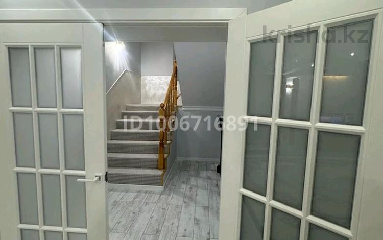 Жеке үй · 6 бөлме · 260 м² · 12 жүзд., Сарықамыс-2 ш/а.., Алтыбакан 30, бағасы: 70 млн ₸ в Атырау, мкр Сарыкамыс-2 — фото 2