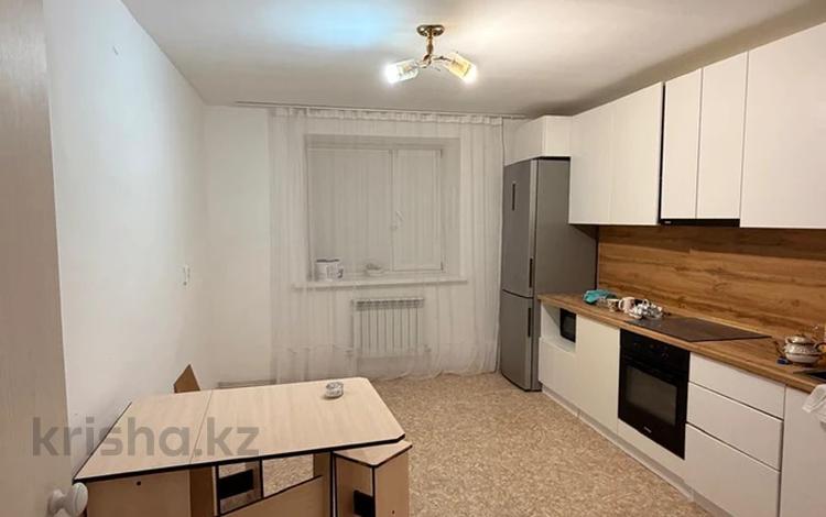 2-бөлмелі пәтер · 83.5 м² · 5/9 қабат, Ладожская 6, бағасы: 31 млн ₸ в Павлодаре — фото 13