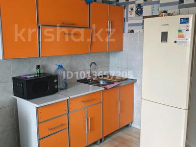 2-бөлмелі пәтер · 60 м² · 1/5 қабат, Достык 36/3, бағасы: 24 млн ₸ в Хромтау