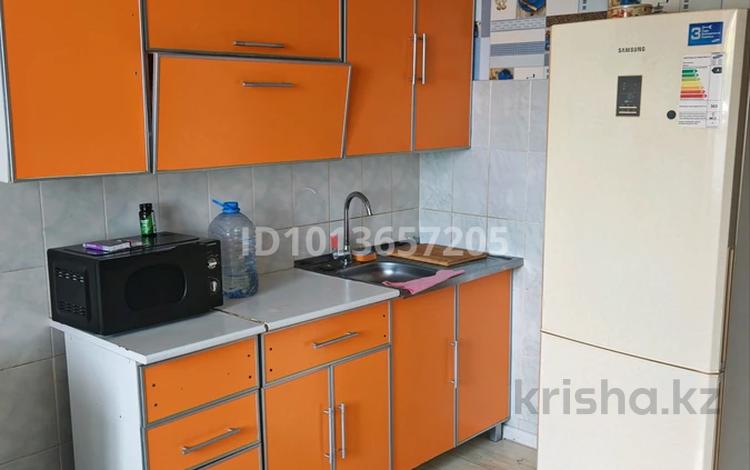 2-бөлмелі пәтер · 60 м² · 1/5 қабат, Достык 36/3, бағасы: 24 млн ₸ в Хромтау — фото 2
