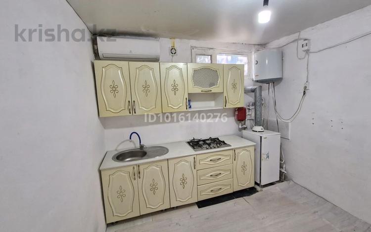 3-бөлмелі пәтер · 50 м² · 1 қабат, мкр Мирас, Жана жол 43 — Кабиско Жібек жолы, бағасы: 100 000 ₸ в Шымкенте, Каратауский р-н — фото 2