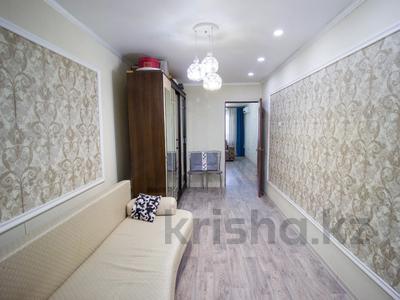 2-комнатная квартира, 46 м², 4/4 этаж, 2 мкр 14 за 11.8 млн 〒 в Талдыкоргане, мкр Жетысу