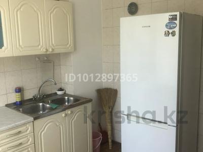 3-бөлмелі пәтер · 71.5 м² · 2/3 қабат, Шевченко 65, бағасы: 500 000 ₸ в Алматы, Алмалинский р-н