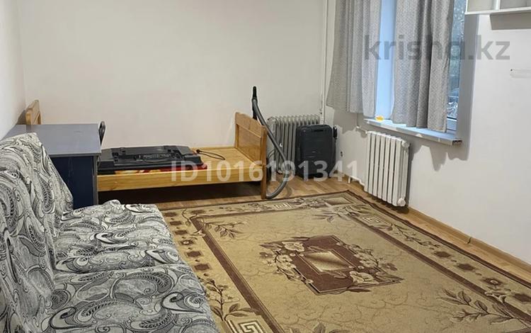 3-комнатная квартира · 60 м² · 2/4 этаж, Шашкина 23 — Аль фараби за 350 000 ₸ в Алматы, Медеуский р-н — фото 2