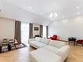 5-комнатная квартира · 230 м² · 5/15 этаж, Азербайжана Мамбетова 16 за 195 млн ₸ в Астане
