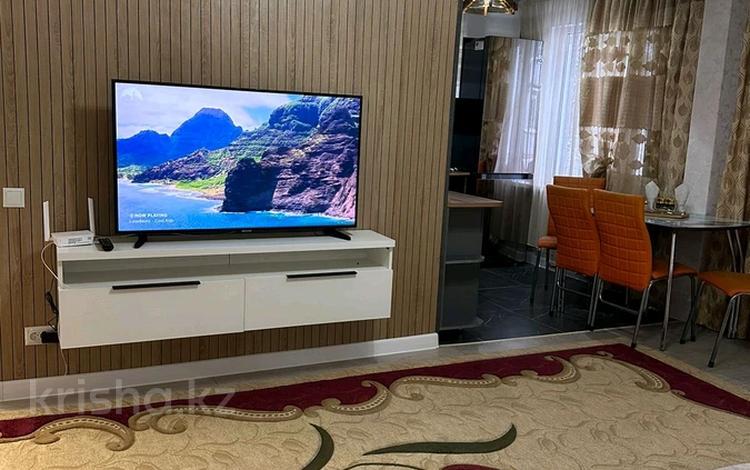 3-комнатная квартира · 60 м² · 4/5 этаж, ШАКАРИМА 87 — Абая за 25 000 ₸ в Усть-Каменогорске, Ульбинский — фото 5