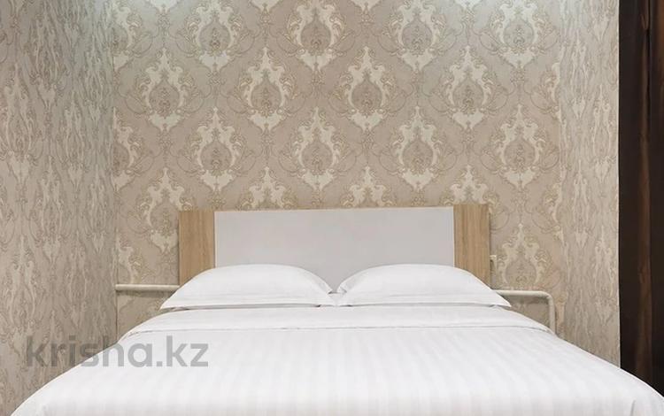 3-бөлмелі пәтер · 65 м² · 2/2 қабат, проспект Толе би 78 — Угол Улбике Акына ДК Баласагун, бағасы: 18 000 ₸ в Таразе — фото 37