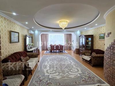 Отдельный дом · 4 комнаты · 170 м² · 5 сот., Попова 47 за 130 млн ₸ в Петропавловске