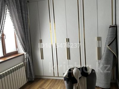 Жеке үй · 6 бөлме · 160 м² · 6 жүзд., Жургенова 131 131 — Угловой, бағасы: 70 млн ₸ в Актобе, мкр. Курмыш
